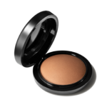 Mac Mineralized Powder - Image 4